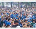 Bild: Benjamin Westhoff/dpa
Schalke-Fanmarsch zum Stadion