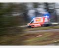 Symbolbild: Julian Stratenschulte/dpa
Zwei Traktorfahrer kamen bei Unfällen in Niederbayern ums Leben.