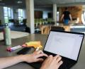 Bild: Christian Charisius/dpa
An deutsche Start-ups fließt wieder mehr Geld von Investoren