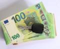 Bild: Karl-Josef Hildenbrand/dpa
Viele Autokäufe werden per Kredit finanziert. (Symbolbild)