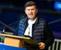 Bild: Uwe Anspach/dpa
Hoffenheims Sport-Geschäftsführer Schicker hat seinen Vertrag verlängert. (Archivbild)