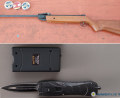 Bild[M]: Bundespolizei
Die Bundespolizei Waidhaus fand bei Grenzkontrollen unter anderem diese Waffen.