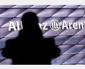 Bild: picture alliance / dpa
U-Bahn mit mit 1.000 Fußballfans auf dem Weg zur Allianz-Arena gestoppt. (Symbolbild)