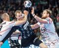 Bild: Andreas Gora/dpa
Hatte meist mehrere Abwehrspieler um sich: Berlins Welthandballer Mathias Gidsel.