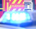 Bild: Bernd Weißbrod/dpa
Insgesamt 120 Feuerwehr- und Rettungskräfte waren vor Ort. (Symbolbild)