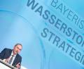 Bild: Timm Schamberger/dpa
Wirtschaftsminister Hubert Aiwanger im Jahr 2020 bei der Vorstellung der bayerischen Wasserstoffstrategie. (Archivbild)