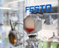 Bild: Bernd Weißbrod/dpa
Festo plant den Abbau von Stellen. (Archivbild)