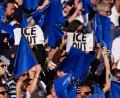 Bild: Mark J. Terrill/AP/dpa
Proteste gegen ICE-Einsätze. (Archivbild)