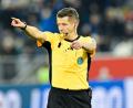 Bild: Uwe Anspach/dpa
Beendet seine Karriere: Bundesliga-Schiedsrichter Patrick Ittrich. (Archivbild)