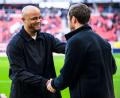 Bild: Tom Weller/dpa
Vincent Kompany freut sich für seinen Freiburger Kollegen über den Einzug ins Europapokalfinale. (Archivbild)