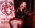 Bild: Florian Wein / OVIGO Theater
Eindrücke aus dem Krimidinner „Das Geheimnis der Blutgräfin“ im Emil-Kemmer-Haus.