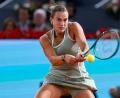 Bild: Alberto Gardin/ZUMA Press Wire/dpa
Muss sich in Geduld üben: Aryna Sabalenka. (Archivbild)