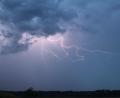 Bild: Alexander Wolf/onw-images/dpa
Bereits am Nachmittag sind in manchen Regionen Gewitter möglich. (Symbolbild)