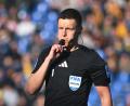 Bild: Swen Pförtner/dpa
Daniel Siebert pfeift das Champions-League-Finale. (Archivbild)