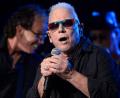 Bild: Hans Klaus Techt/epa apa/dpa
Als Frontmann der Rockband The Animals wurde Eric Burdon mit dem Song „The House of the Rising Sun“ weltberühmt.