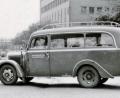 Bild: Helga Beigl
Das ist er, der erste Schwandorfer Elektrobus, genannt "schleichender Presssack". Das Foto ist auf dem ehemaligen Bayernwerk-Gelände im Schwandorf-Dachelhofen entstanden. Im Hintergrund das Gebäude, in dem heute die Kanadevia Inova-Tochter Schmack ihren Sitz hat.