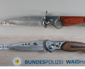 Bild: Bundespolizei
Die Bundespolizei Waidhaus hat zwei Verstöße gegen das Waffengesetz aufgedeckt.
