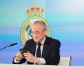 Bild: Bernat Armangue/AP/dpa
Reals Präsident Florentino Pérez kritisiert Medien und Rivalen.