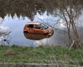 Bild: Christian Hierold
Am Freitagnachmittag landete eine Fahranfängerin mit ihrem Auto bei Trippach in einem Weiher.