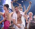 Bild: picture alliance / dpa
Måns Zelmerlöw und Petra Mede beim ESC-Finale in Stockholm 2016.  (Archivbild)