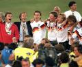 Bild: picture alliance / dpa
1990 wird Deutschland Fußball-Weltmeister. (Archivbild)