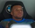 Bild: Manu Fernandez/AP/dpa
Real Madrids Kylian Mbappé kam im Spiel gegen Real Oviedo erst in der 68. Minute von der Bank.
