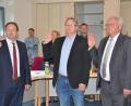 Bild: ak
Vereidigung des neuen Führungs-Trios (von links): Erster Bürgermeister Christian Porsch, Zweiter Bürgermeister Matthias Busch und Dritter Bürgermeister Gernot Hammon.