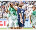 Bild: Andreas Gora/dpa
Fürth-Profi Maximilian Dietz hadert im Spiel gegen Hertha. (Archivbild)