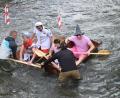 Bild: bö
Die große Attraktion beim Blaskapellenfest in Hohenburg war das Sautrog-Rennen auf der Lauterach. Knapp 40 Zweier-Teams waren am Start.