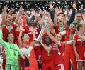 Bild: Fabian Strauch/dpa
Hat viel zu feiern: der FC Bayern.