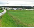 Bild: Portner
Das geplante neue Gewerbegebiet Oberviechtach liegt zwischen dem Industriegebiet und einer ansteigenden landwirtschaftlichen Fläche (im Vordergrund). Der Bauernverband hat Bedenken geäußert.