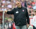 Bild: Ulrich Hufnagel/dpa
Heidenheims Hoffnungsträger: Trainer Frank Schmidt. (Archivbild)