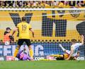 Bild: Robert Michael/dpa
Vincent Vermeij (Dynamo Dresden, r) erzielt das Tor zum 2:0.
