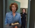 Bild: Hubert Mican/ZDF/dpa
Gloria Almeda (Adele Neuhauser) wurde zu 15 Jahren Haft für den Auftragsmord an ihrem Gatten verurteilt. Im Gefängnis schmiedet sie einen Racheplan.