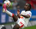 Bild: Florian Wiegand/dpa
Yan Diomande gewann immerhin einen Titel in seiner Premierensaison. (Archivbild)