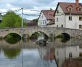 Bild: jr
Das Lorenzreuther Brückenfest findet in Erinnerung an die Brücke über die Röslau statt. Sie stammt aus dem 18. Jahrhundert und soll heuer 275 Jahre alt sein.