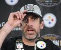 Bild: Gene J. Puskar/AP/dpa
Nimmt bald seinen Hut: Steelers-Quarterback Aaron Rodgers. (Archivbild)