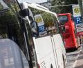 Bild: Frank Rumpenhorst/dpa
Fast jeder fünfte Bus, der beim TÜV geprüft wurde, hatte vergangenes Jahr erhebliche Mängel. (Archivbild)