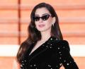 Bild: Scott A Garfitt/Invision/AP/dpa
Erst „Der Teufel trägt Prada 2“, nun das düstere Melodrama „Mother Mary“: An Anne Hathaway kommt dieses Jahr niemand vorbei. (Archivbild)