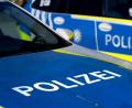 Symbolbild: Sven Hoppe/dpa
Nach der sofort eingeleiteten Fahndung konnte die Polizei den Fluchtwagen der mutmaßlichen Räuber stoppen.