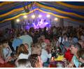Bild: jr
Tolle Stimmung in Lorenzreuth beim 50. Brückenfest.