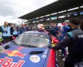 Bild: Thomas Frey/dpa
Auch Verstappens Red-Bull-Bosse sind erleichtert, wenn alles gut geht in der Grünen Hölle. (Archivbild)