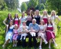 Bild: jp
Oma Lisbeth Kopf und Opa Hans Kopf sind stolz auf ihre 10 Enkelinnen und ihre 3 Urenkelinnen