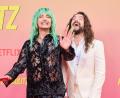 Bild: Annette Riedl/dpa
Bill (links) und Tom Kaulitz nehmen die Abfuhr von Angela Merkel mit Humor. (Archivbild)
