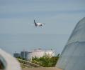 Bild: Andreas Arnold/dpa
Lufthansa verspricht Passagieren sicheres Kerosin.