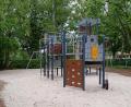 Bild: Jonas Schmidt
Auf dem Spielplatz in der Oberen Angerstraße gibt es jetzt eine Dreiturmanlage,
