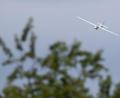 Bild: Friso Gentsch/dpa
Das Flugzeug stürzte nahe der bayerischen Grenze ab. (Symbolbild)