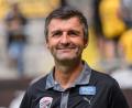 Bild: Robert Michael/dpa
Michael Köllner hat bei Blau-Weiß Linz verlängert.
