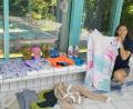 Bild: Helena Schuh
Zum ersten Mal findet ein Fundsachen-Flohmarkt für Schwimmartikel vor dem Hockermühlbad Amberg statt.