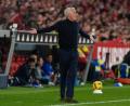 Bild: Bruno De Carvalho/SOPA Images via ZUMA Press Wire/dpa
Kehrt wohl zu Real Madrid zurück: José Mourinho. (Archivbild)